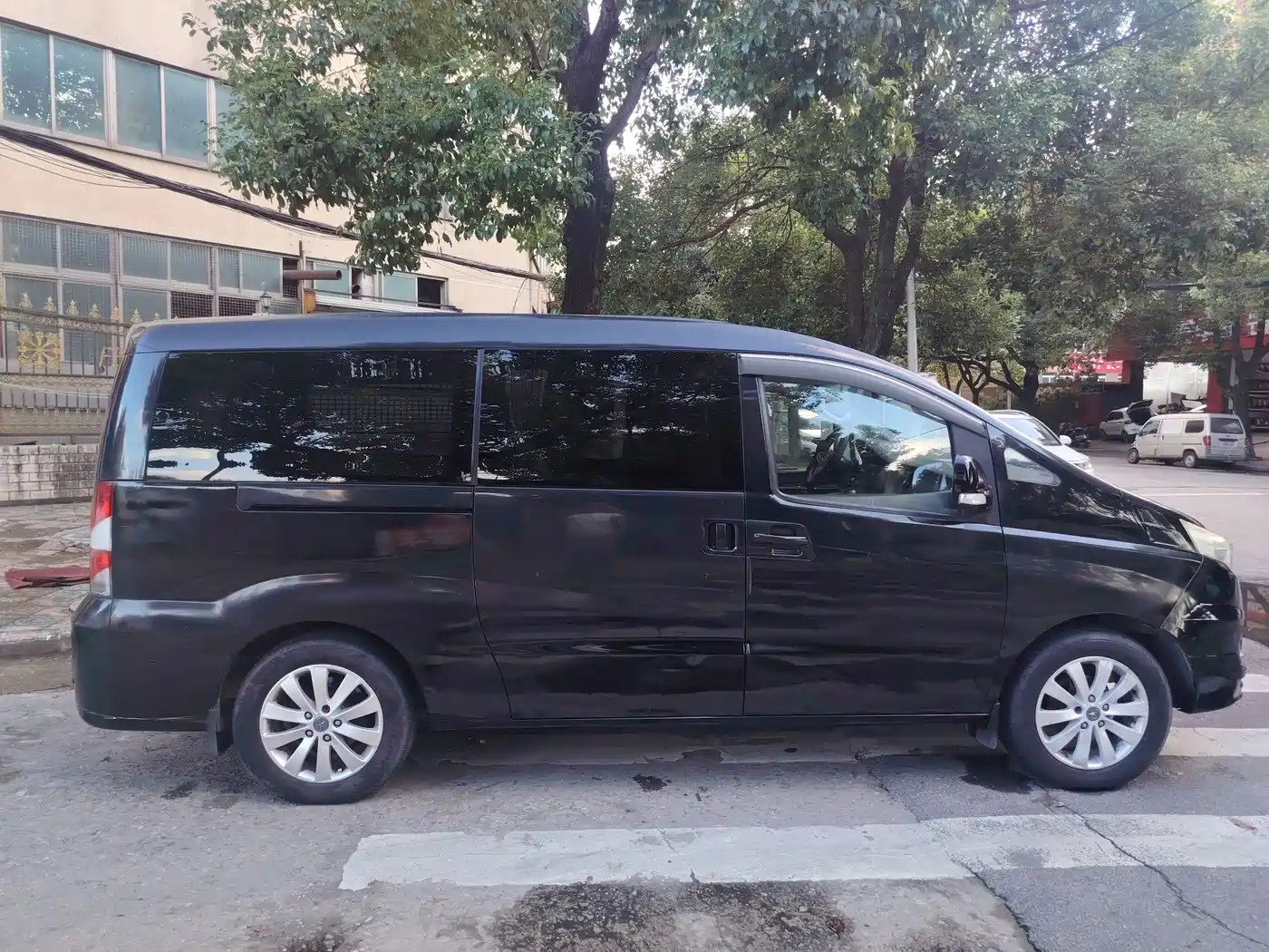 JAC Motors Refine M5 2014 2014 Color Tour 2.0T Gasoline Manual Business
