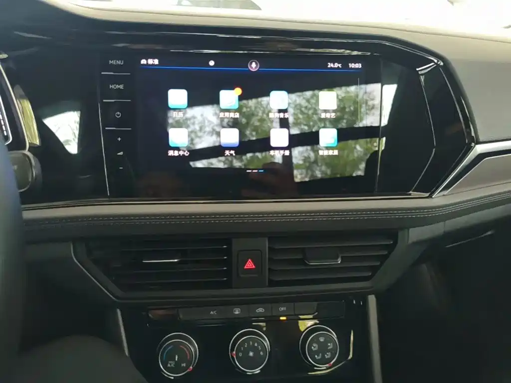 Volkswagen Sagitar 2022 280TSI DSG Surpassing Edition фото 13