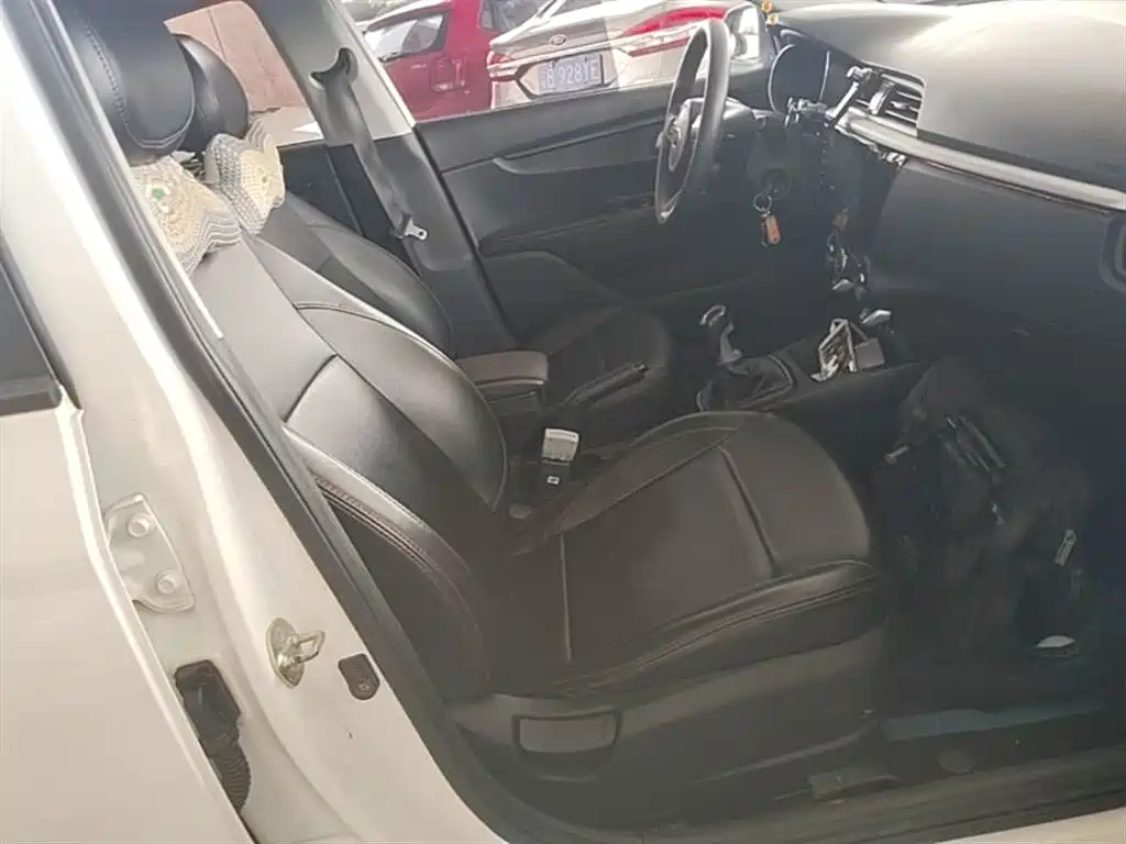 Kia K2 2017 Sedan 1.4L MT GLS фото 25