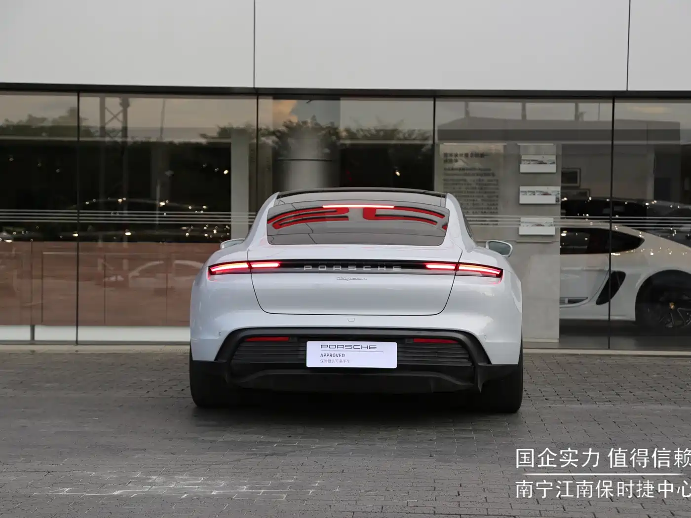 Porsche Taycan 2022 Taycan фото 4