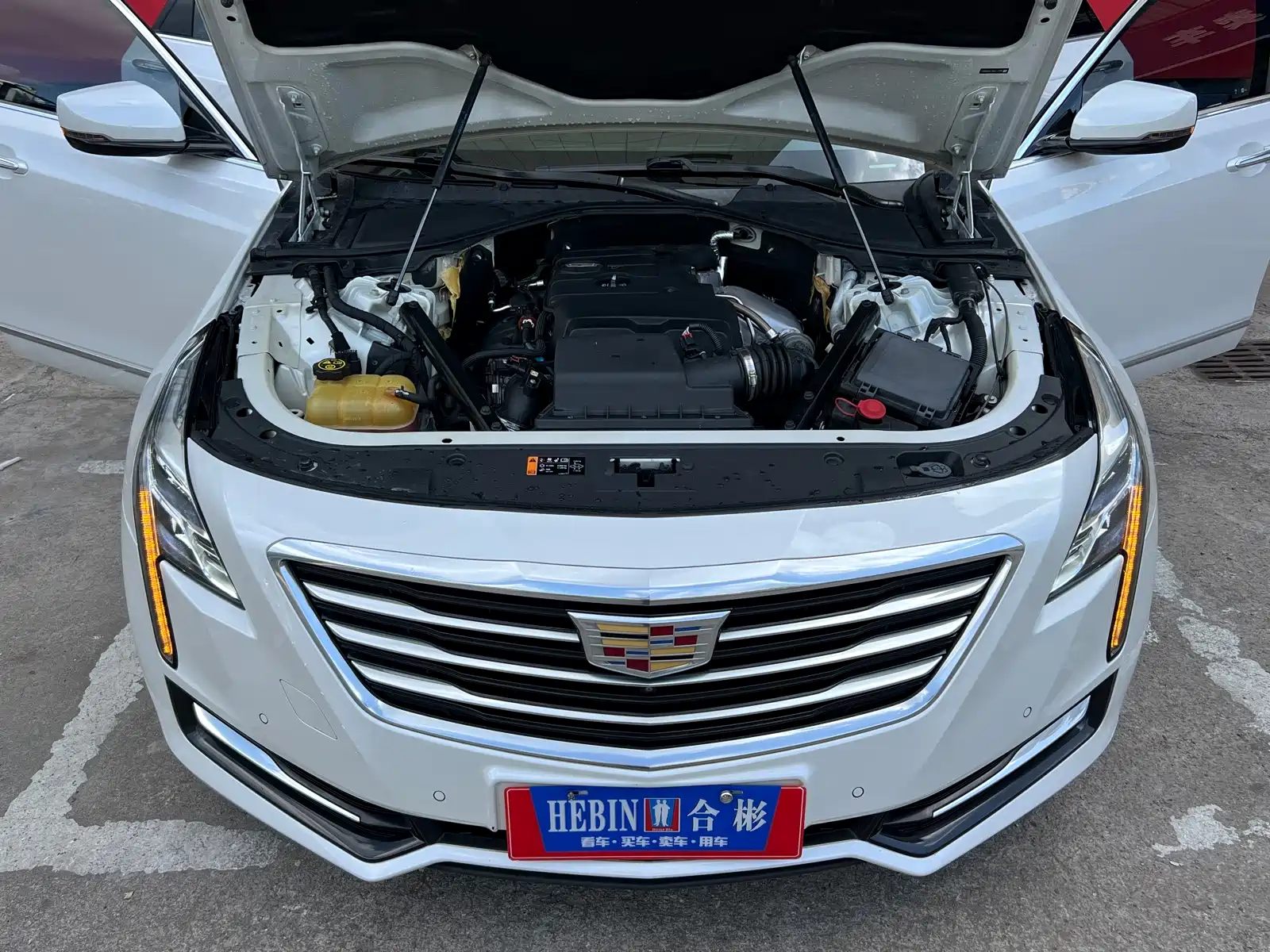 Фото 26 - Cadillac CT6