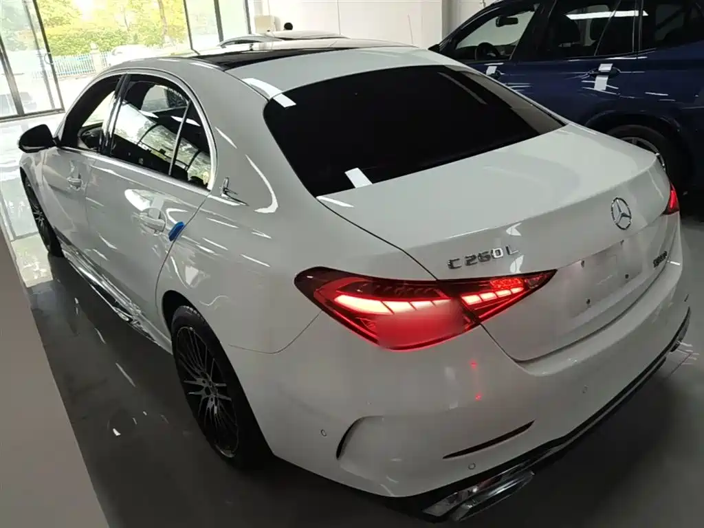 Mercedes-Benz C-Class 2023 C 260 L Sport фото 5