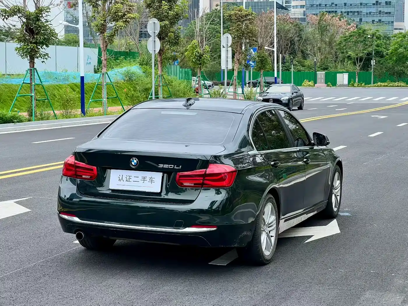 BMW 3 Series 2016 320Li Progressive фото 5