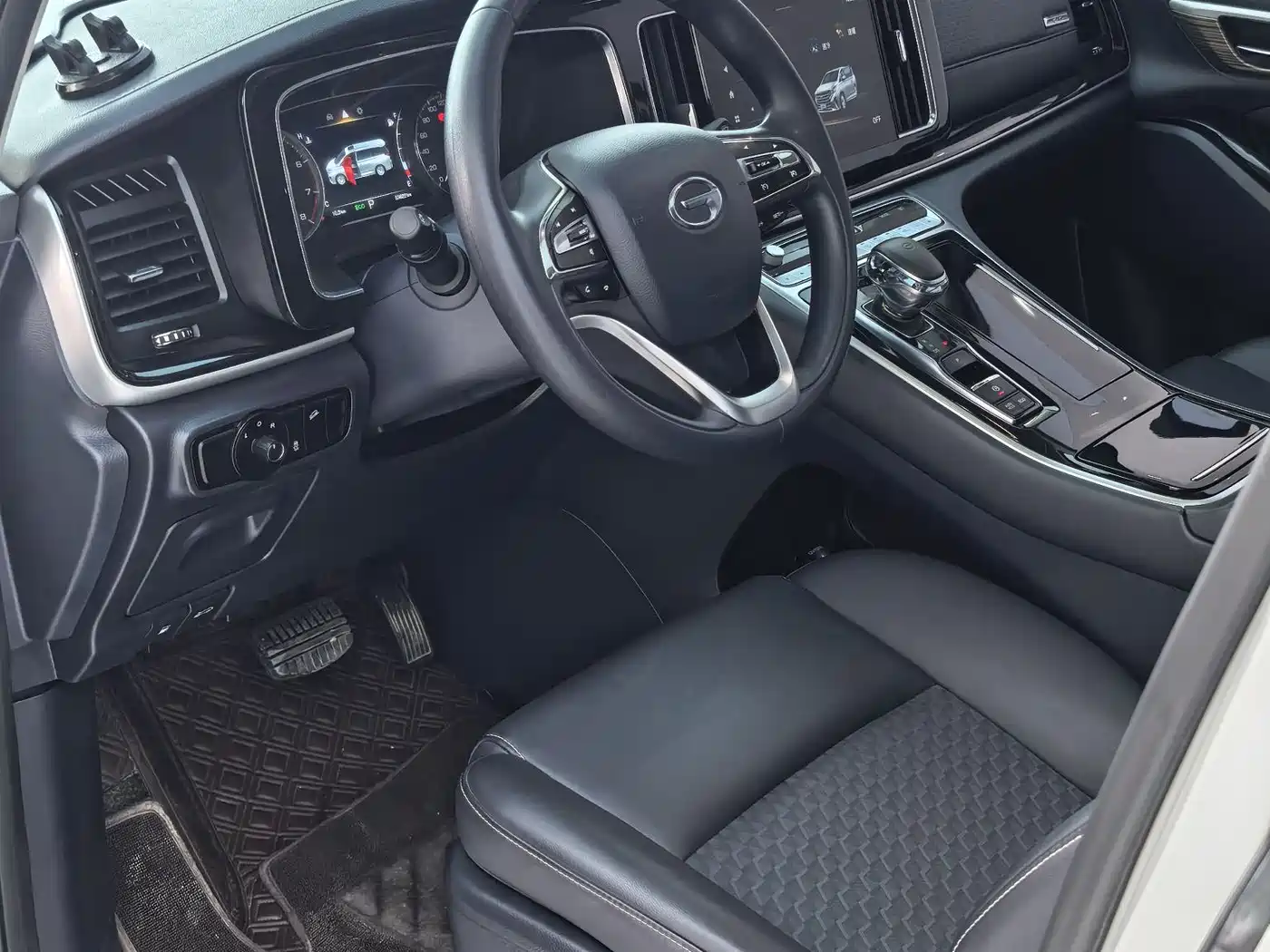 GAC Trumpchi Trumpchi M8 2023 Leading Series 390T Luxury Edition фото 7
