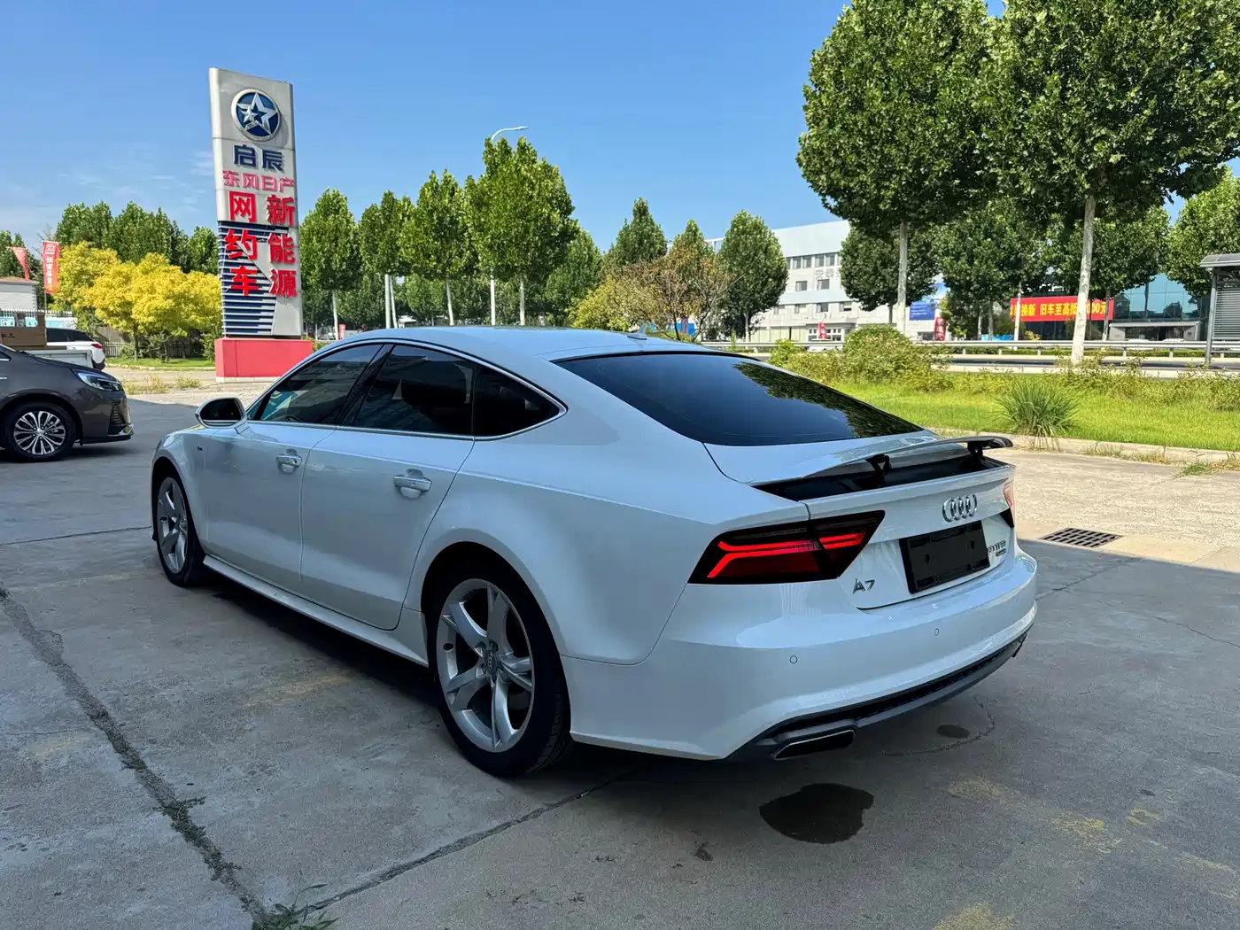 Фото 15 - Audi A7