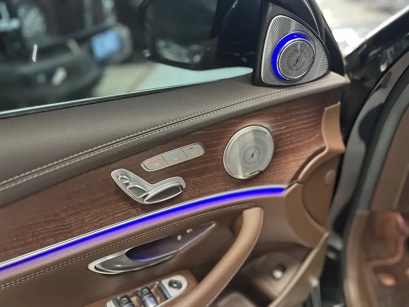 Mercedes-Benz E-Class 2022 Facelift E 300 L Fashion Style фото 6