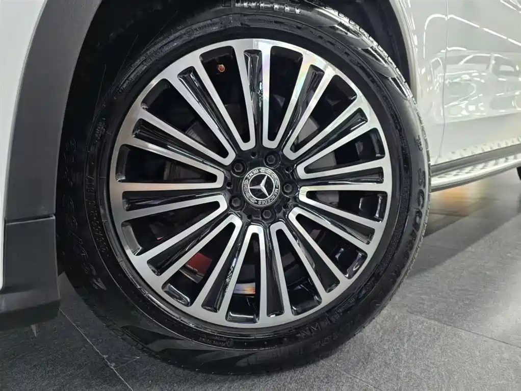 Mercedes-Benz GLC 2018 Facelift GLC 260 4MATIC Dynamic фото 17