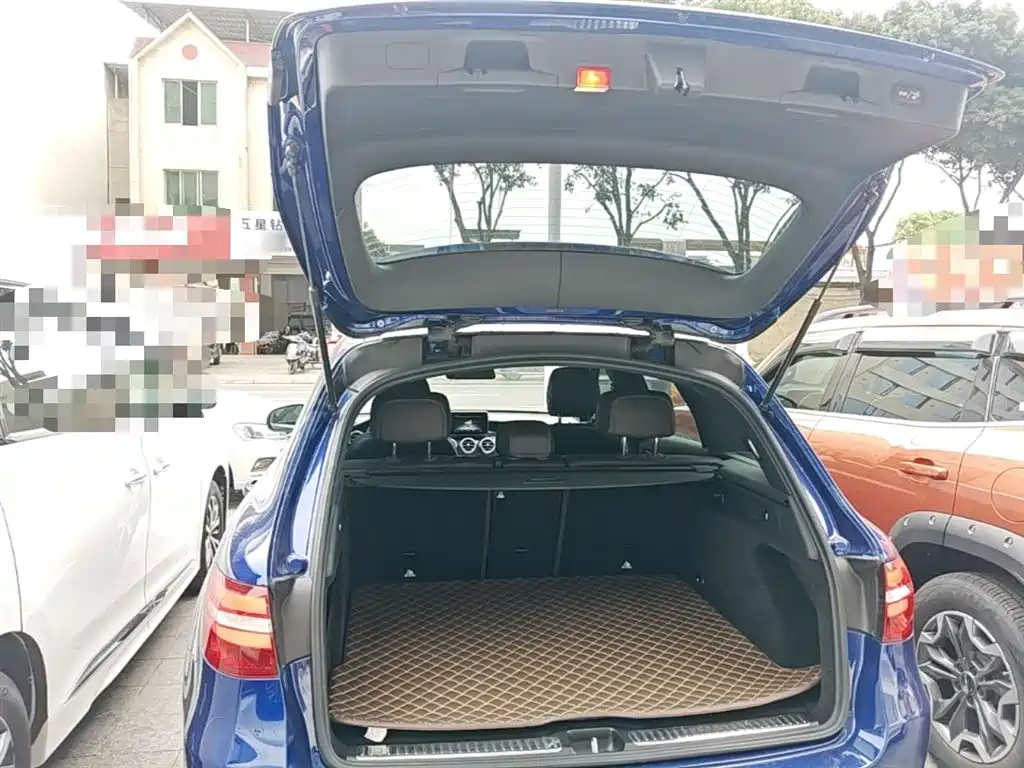 Mercedes-Benz GLC 2018 GLC 260 4MATIC Luxury фото 19