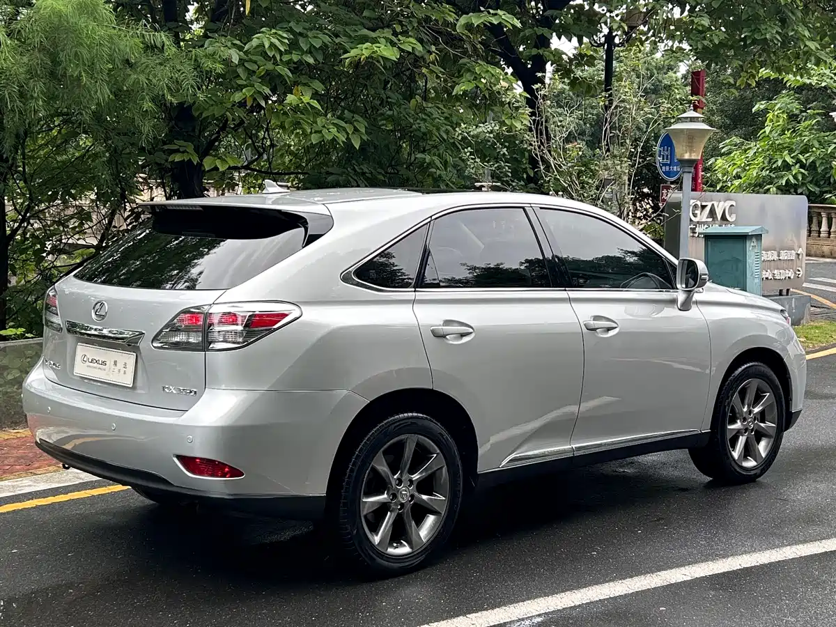 Lexus RX Classic 2009 Model 350 Premium Edition фото 4