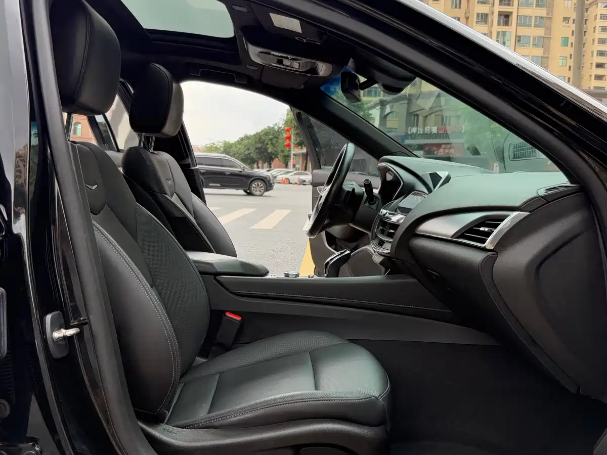 Cadillac CT5 2021 28T Luxury фото 26