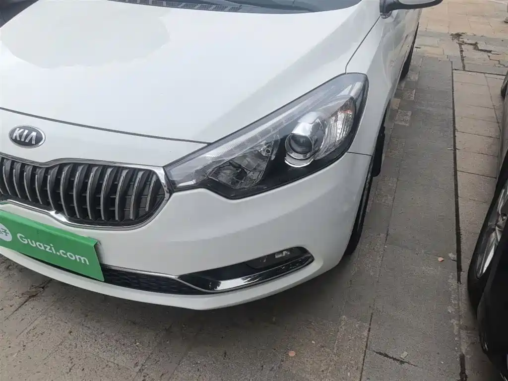 Kia K3 2013 1.6L Automatic GLS фото 24