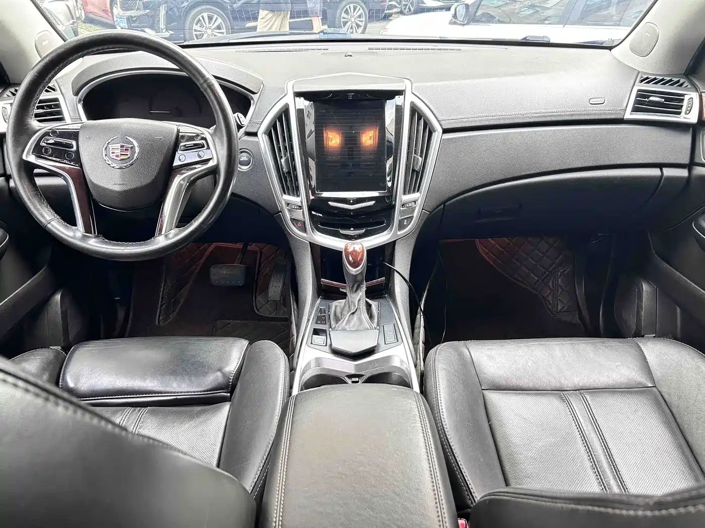Cadillac SRX 2015 3.0L Elite фото 10