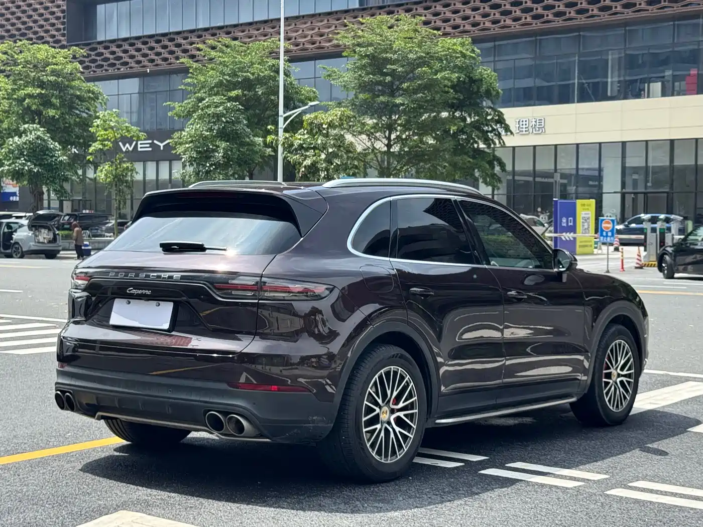 Porsche Cayenne 2018 Cayenne 3.0T фото 37