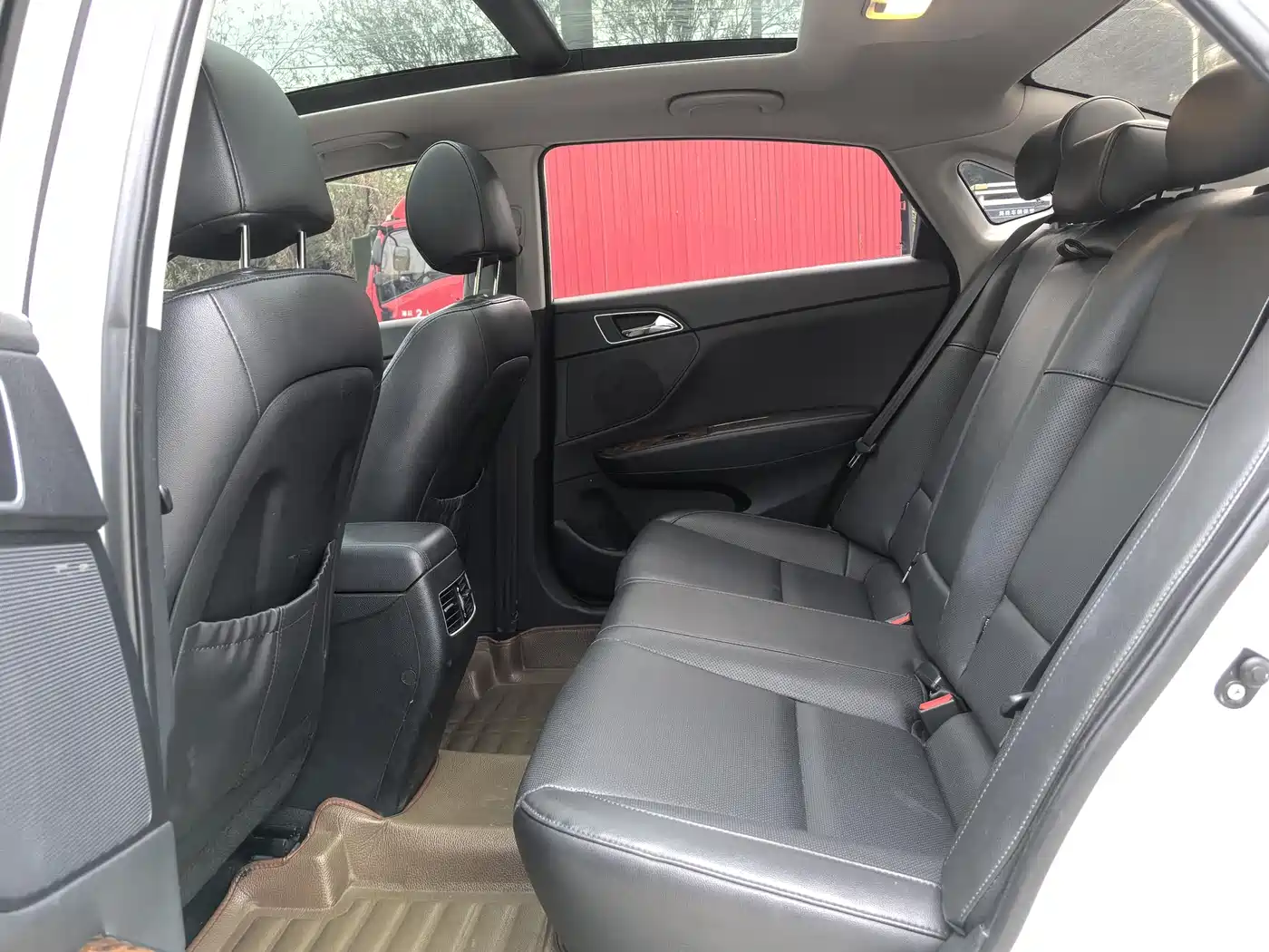 Hyundai Mistra 2014 1.8L Auto Premium DLX фото 9