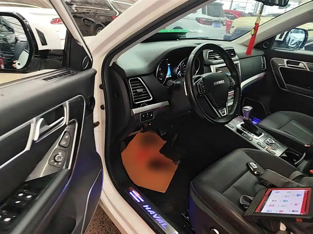 Haval H6 Coupe 2015 Model Blue Label 2.0T Automatic 2WD Elite фото 16