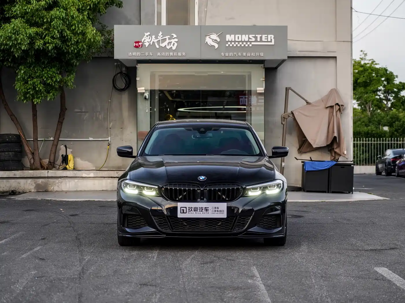 BMW 3 Series 2020 330i M Sport Blackout Package фото 2