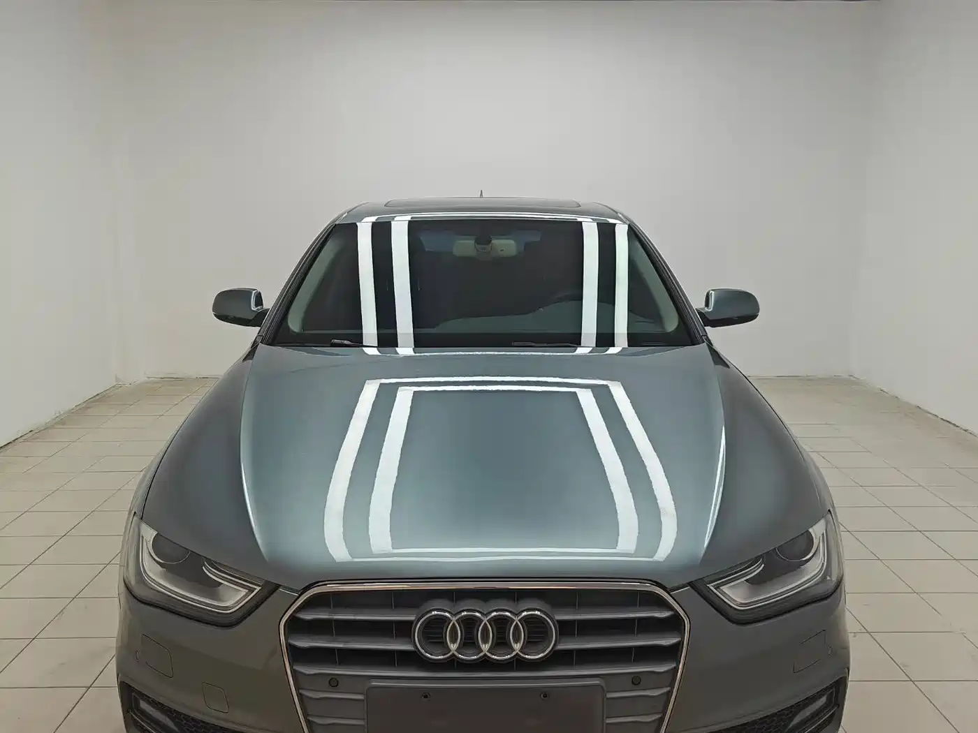 Audi A4L 2013 35 TFSI Automatic Standard фото 2