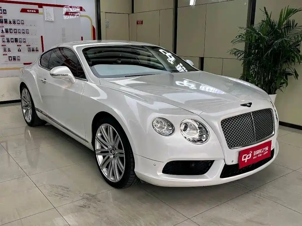 Фото 3 - Bentley Continental