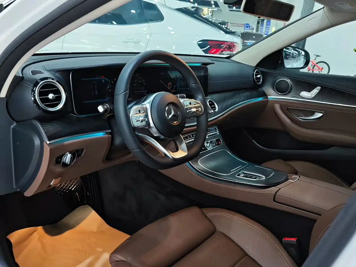 Mercedes-Benz E-Class 2019 E 260 L Sport фото 4
