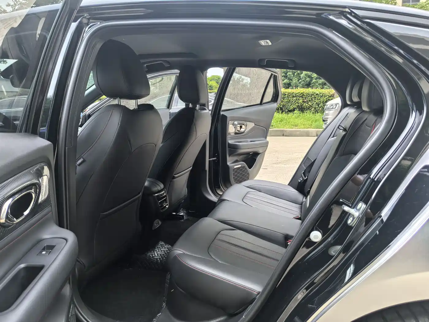 GAC Trumpchi Trumpchi Emkoo 2023 270T DCT J16 Edition фото 8