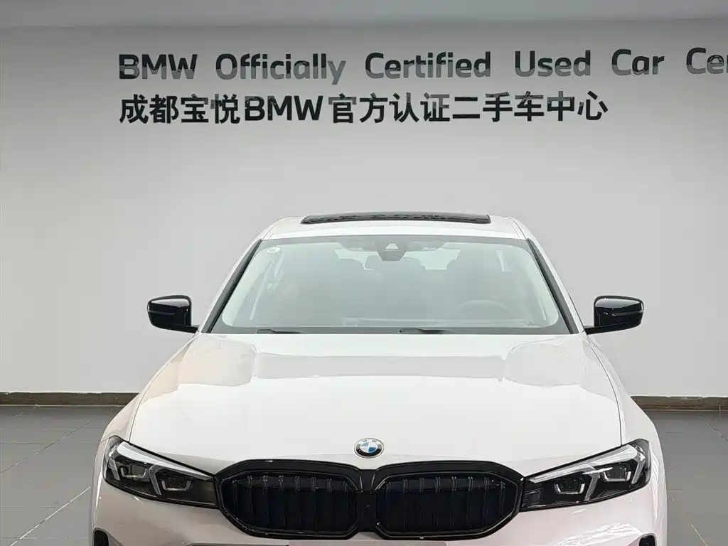 BMW 3 Series 2026 2026 330Li M Sport Shadowline Package