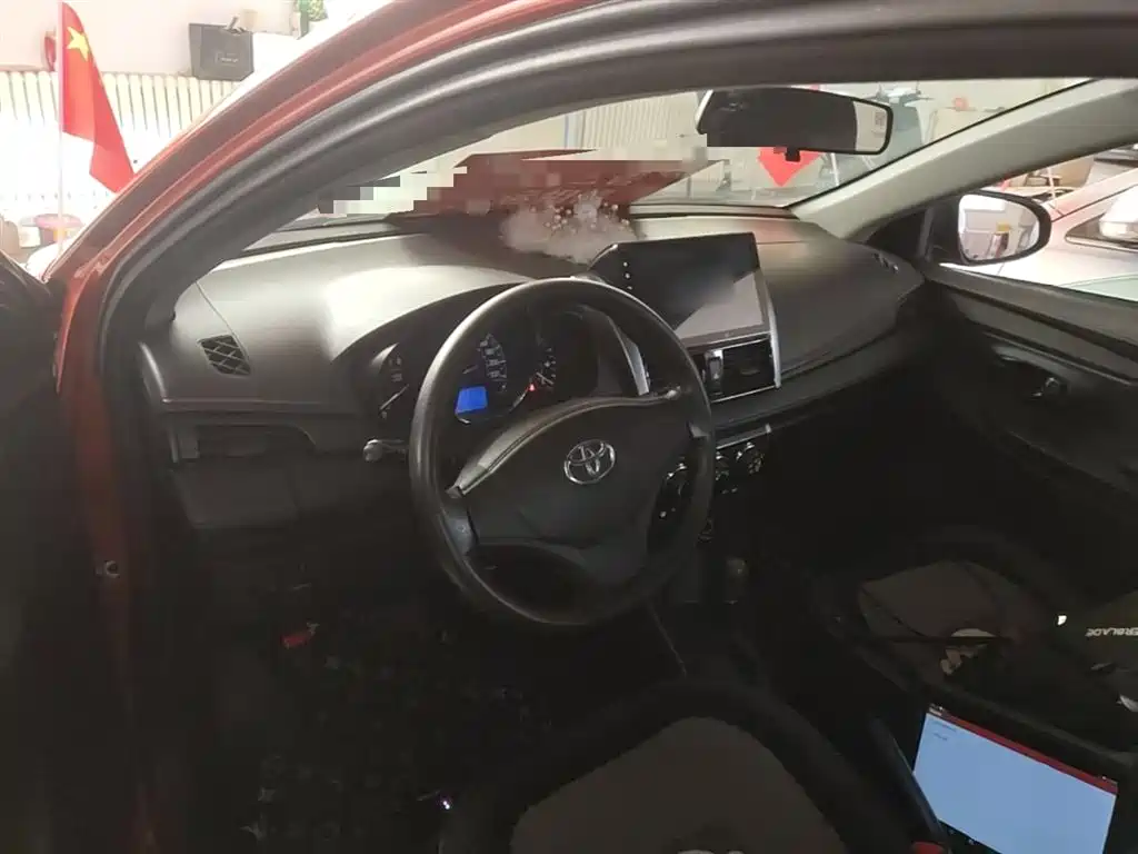 Toyota Vios 2014 1.3L Automatic Stylish Edition фото 10