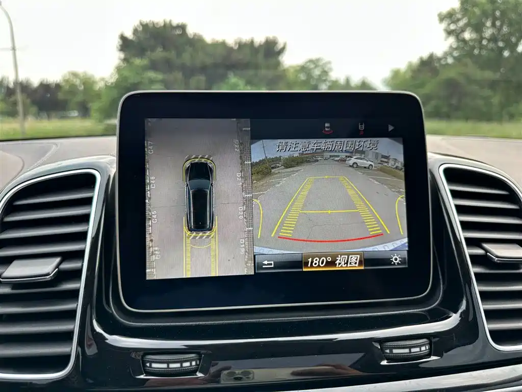 Mercedes-Benz GLS 2019 GLS 400 4MATIC Dynamic Collector's Edition фото 24