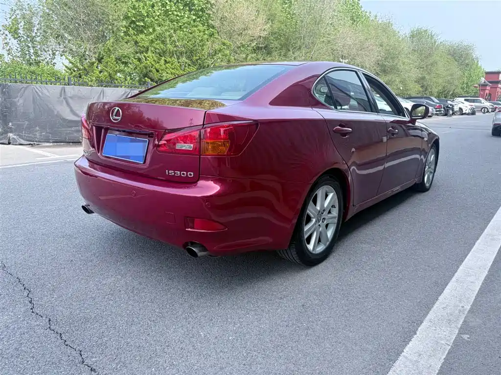 Lexus IS 2008 300 Luxury фото 11
