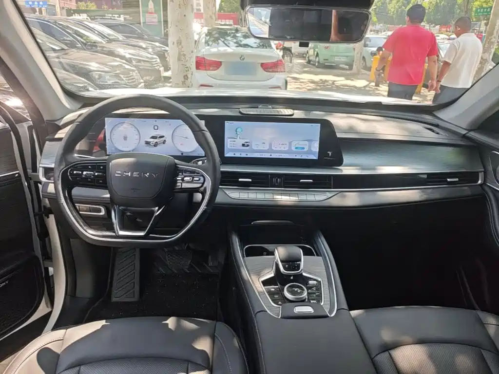 Chery Tiggo 8 PRO 2025 2025 290T 2WD Luxury Edition