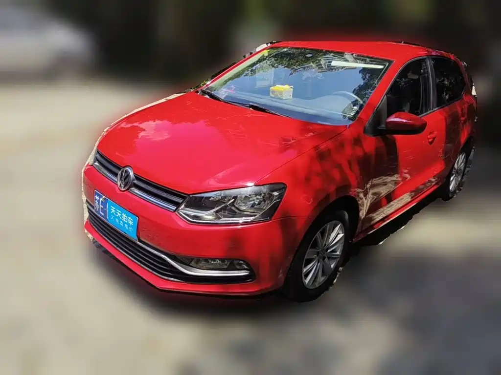 Фото 1 - Volkswagen Polo