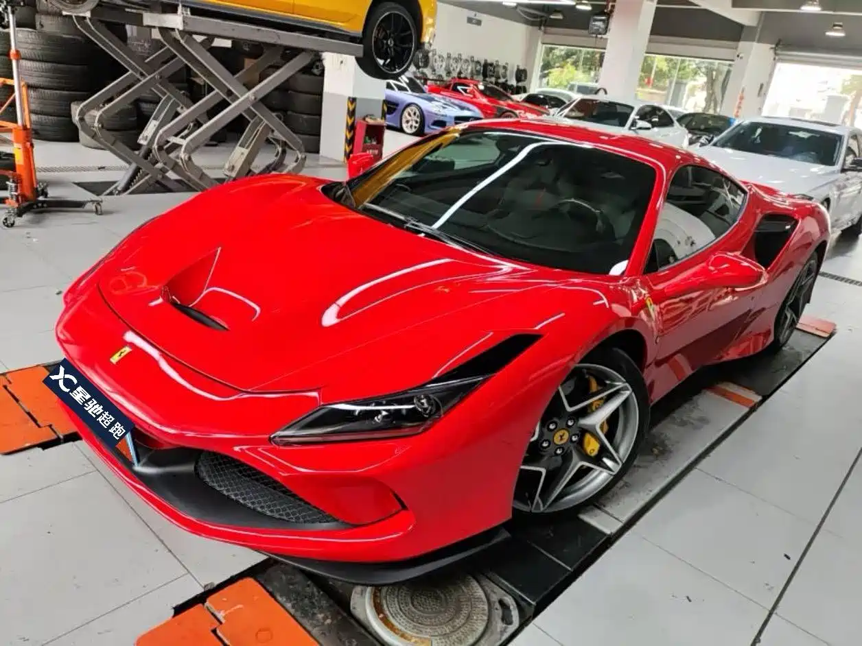 Ferrari F8 2021 2019 Tributo 3.9T V8