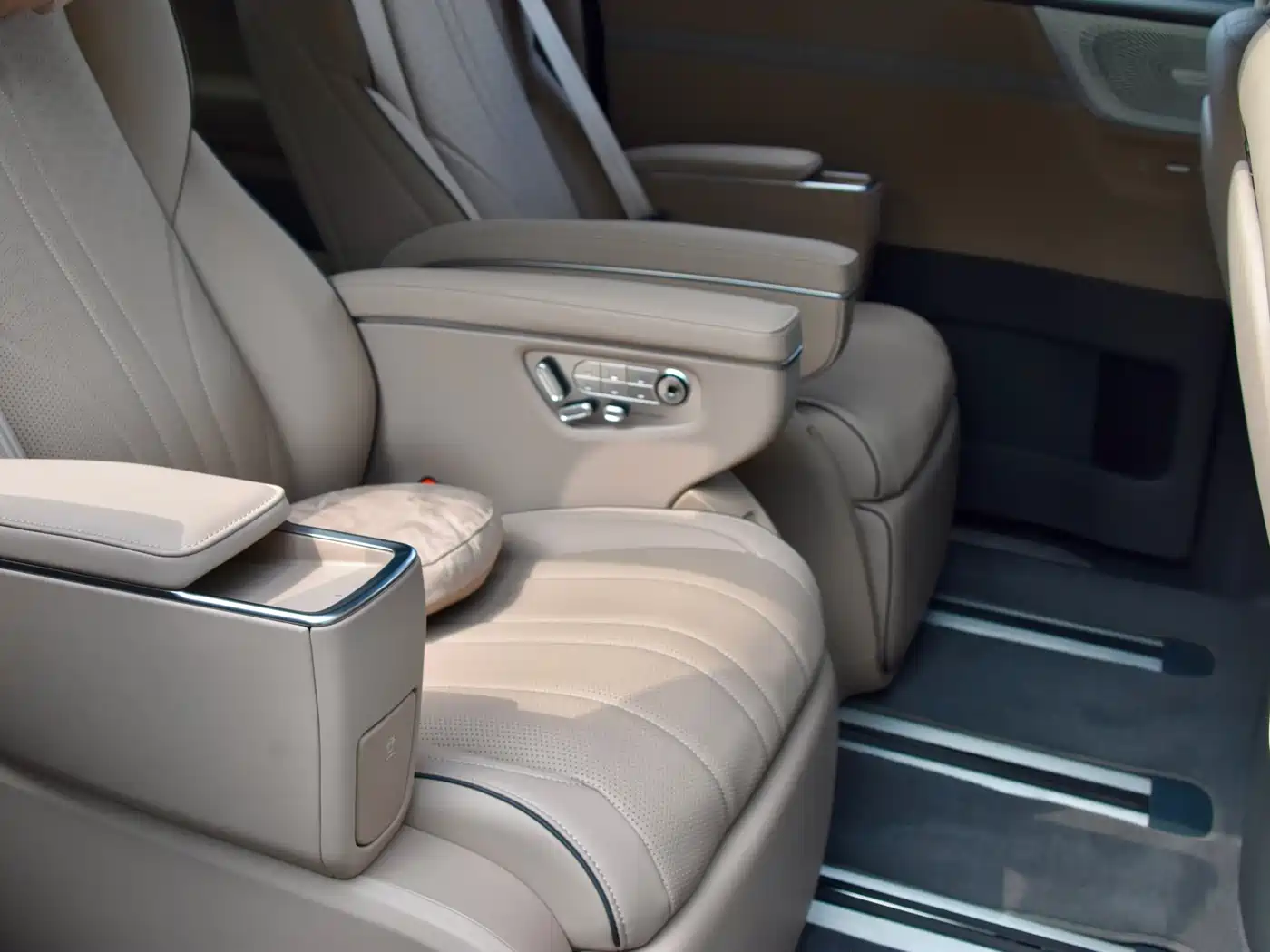 XPeng X9 2025 2025 Extended Range Edition