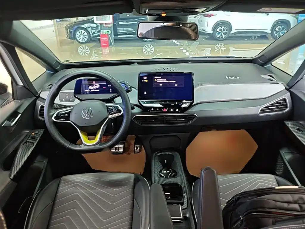 Volkswagen ID.3 2023 Pure Smart Edition фото 10