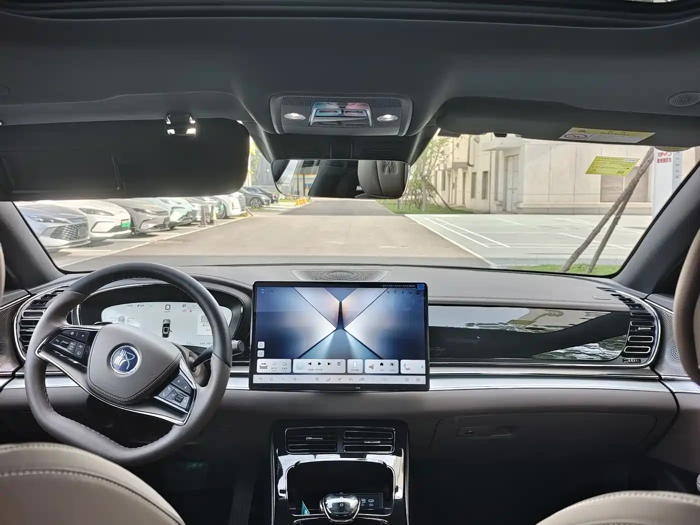 BYD Han 2025 DM-i Smart Driving Edition 125KM LiDAR Flagship фото 8