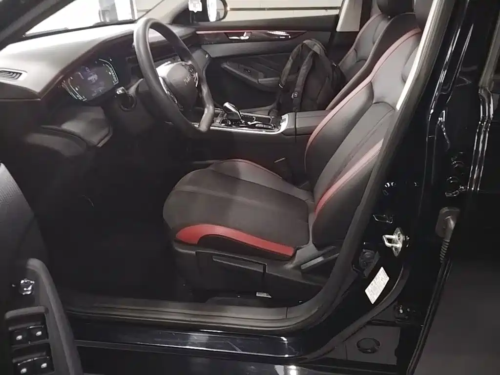 Dongfeng Aeolus Yixuan MAX 2024 2024 1.5T Luxury Edition