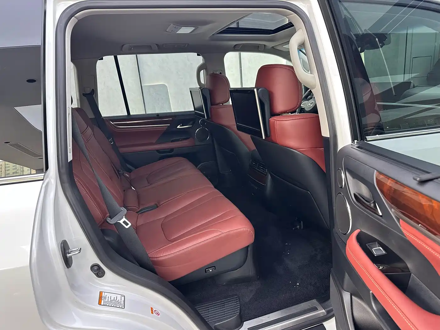 Lexus LX 2017 570 Prestige Luxury фото 14
