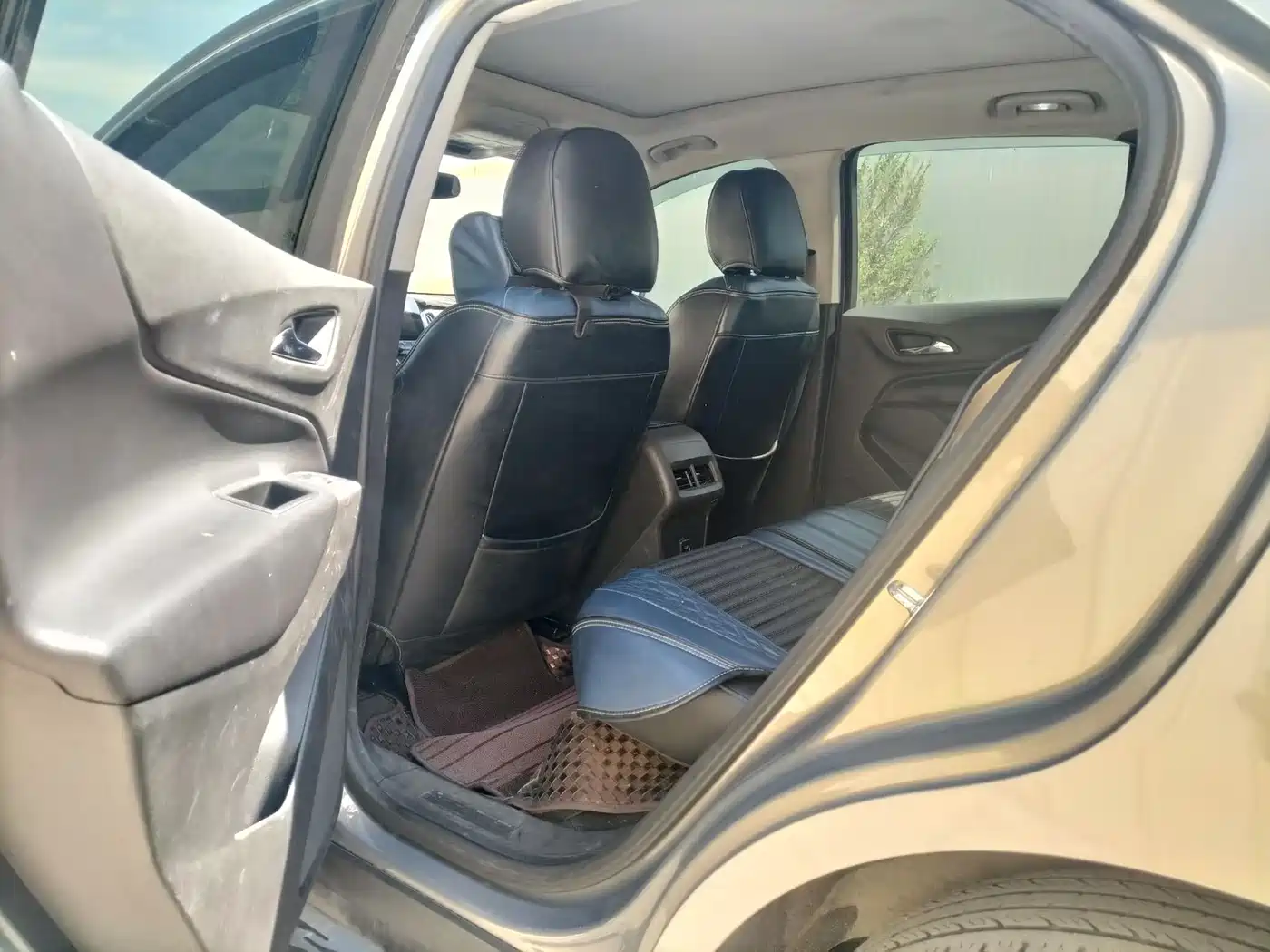Chevrolet Equinox 2018 550T Automatic 4WD Pioneer Edition фото 6