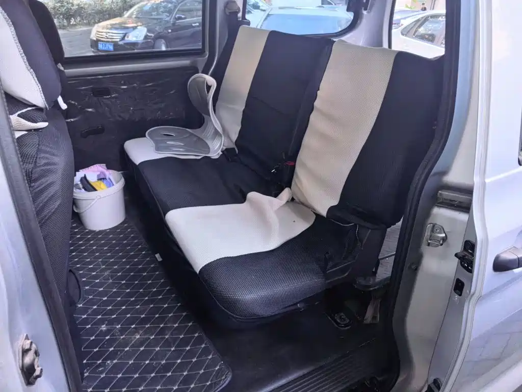 Wuling Motors Wuling Hongguang V 2025 2022 1.5L Power Take Edition Electric Power Steering LAR