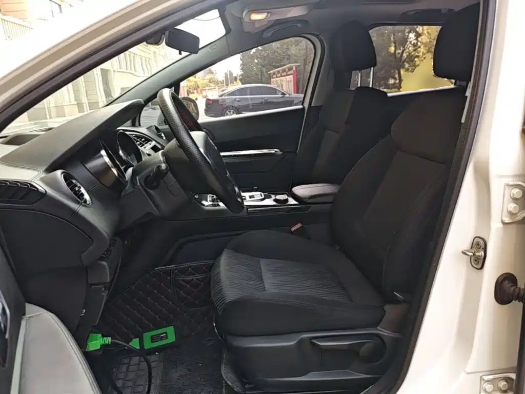 Photo 15 - Peugeot 3008