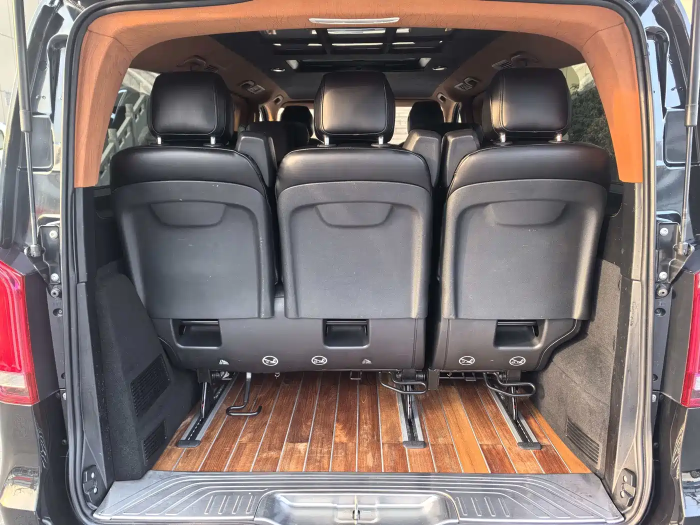 Mercedes-Benz Vito 2018 2.0T Elite Edition 7-seater China VI фото 11