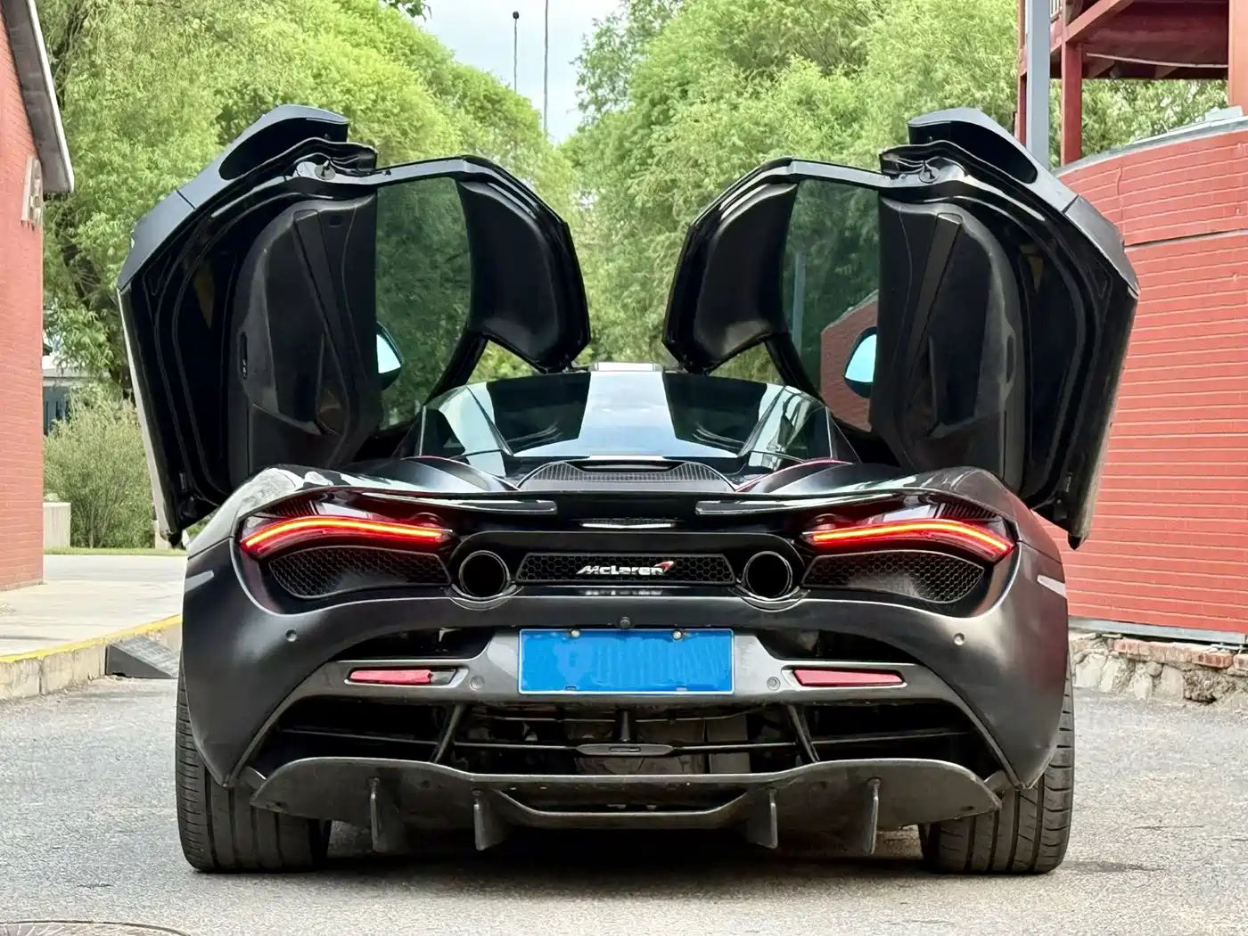 McLaren 720S 2019 4.0T Coupe фото 5