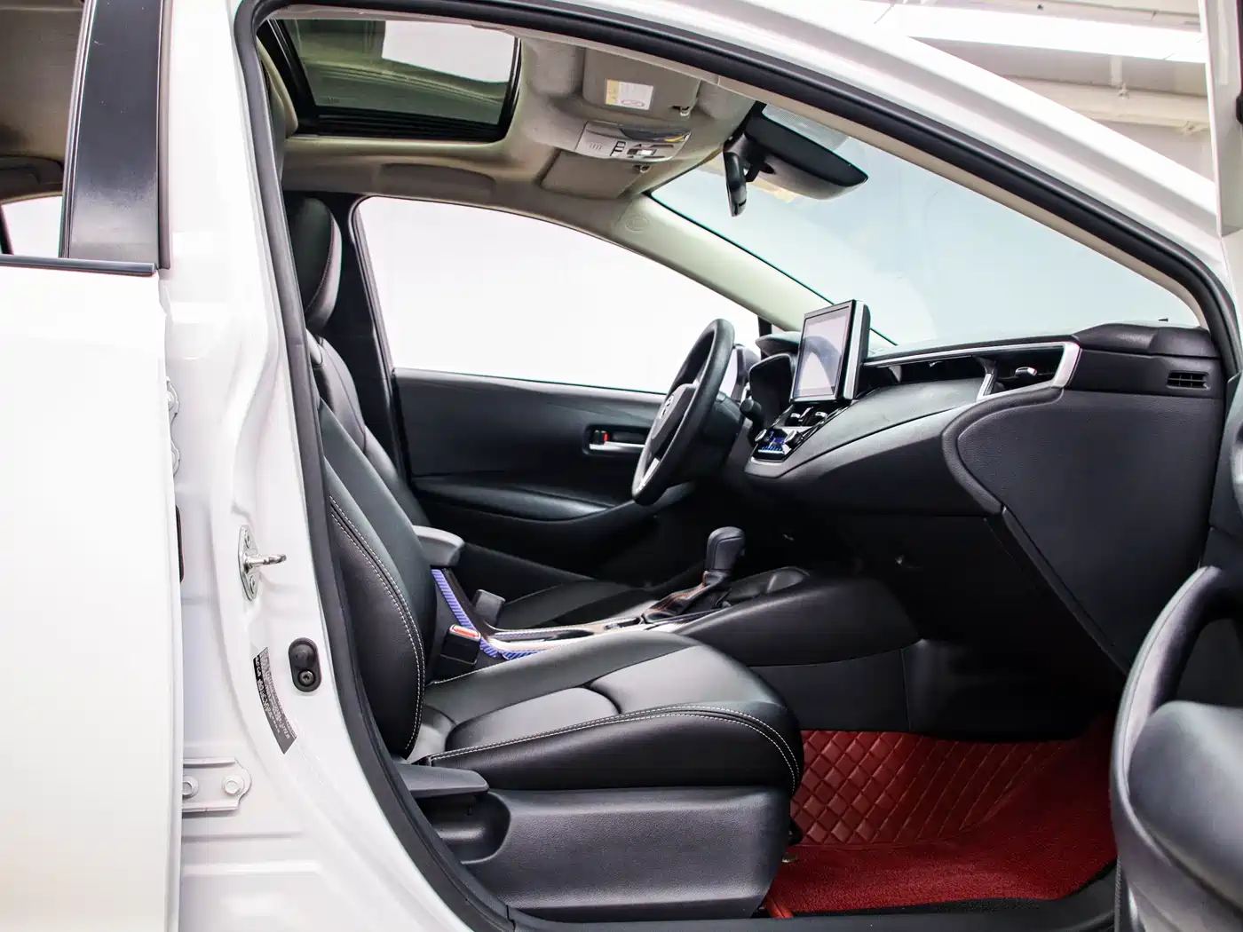 Toyota Corolla 2021 1.2T S-CVT Elite PLUS Edition фото 12