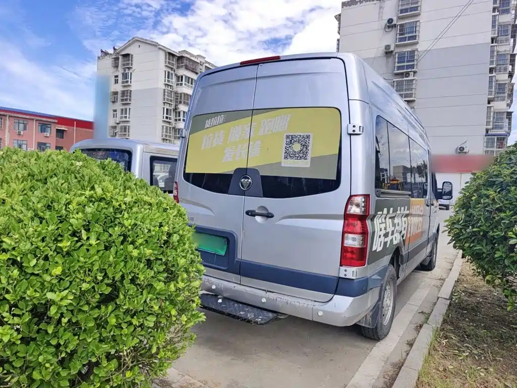 Foton Tuyano 2023 2022 2.0T Manual Tongtu Multi-purpose Long Wheelbase Medium Roof Single Rear Tire 5/6/7/9-Seater 4F20TC3
