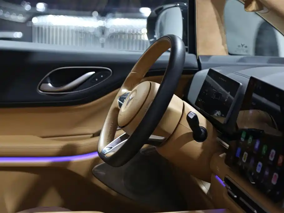 Voyah Auto Voyah Dreamer 2025 Model PHEV 4WD Premium QianKun Edition фото 17