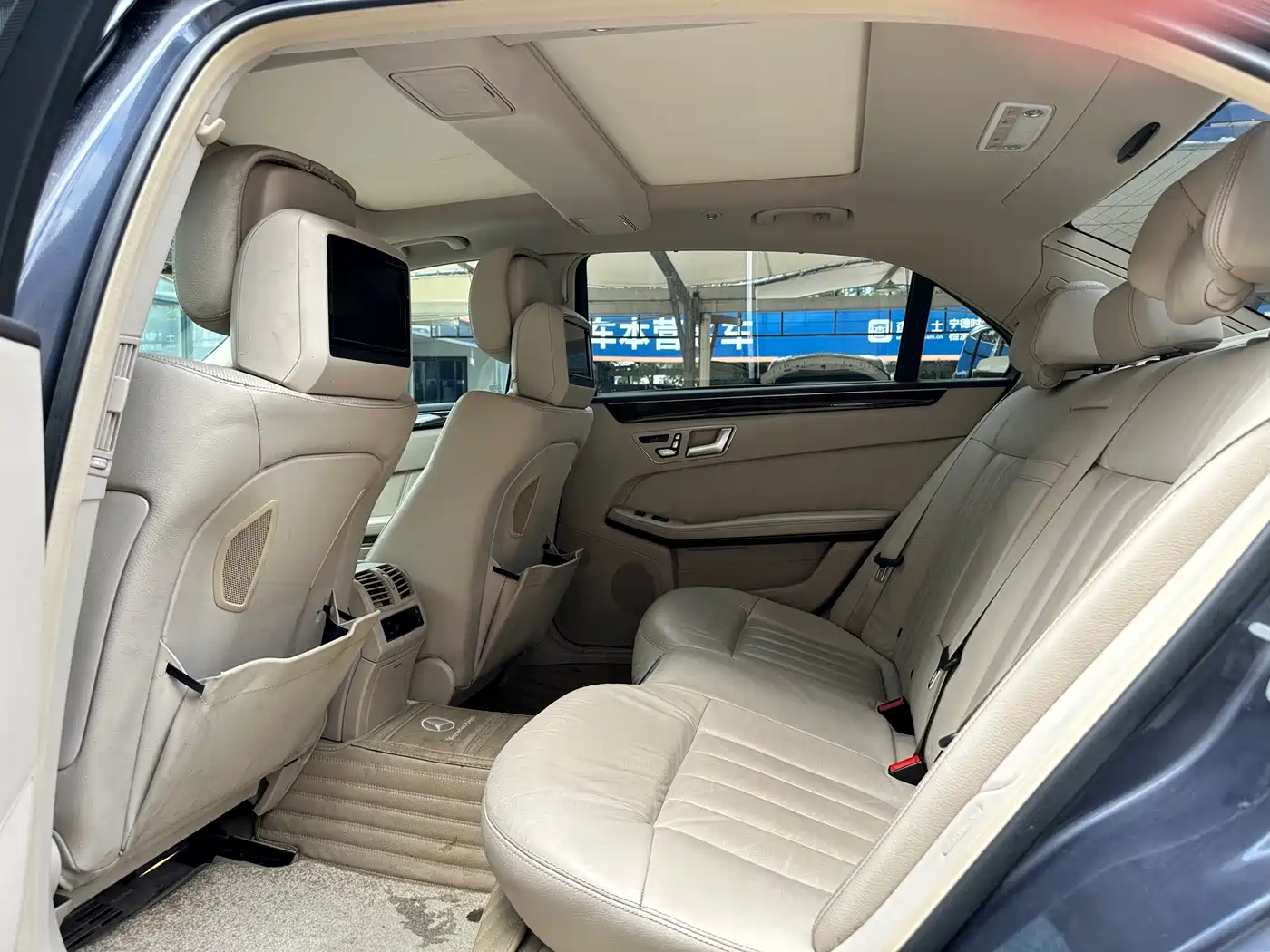 Mercedes-Benz E-Class 2014 E 300 L фото 12