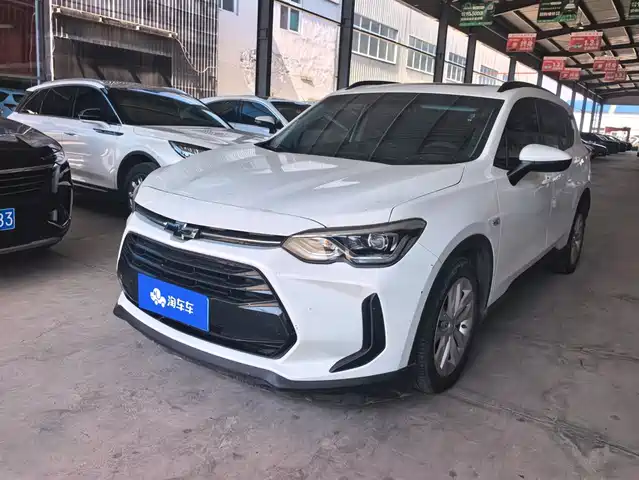 Chevrolet Orlando Мягкий гибрид, 530T, автомат, 5+2