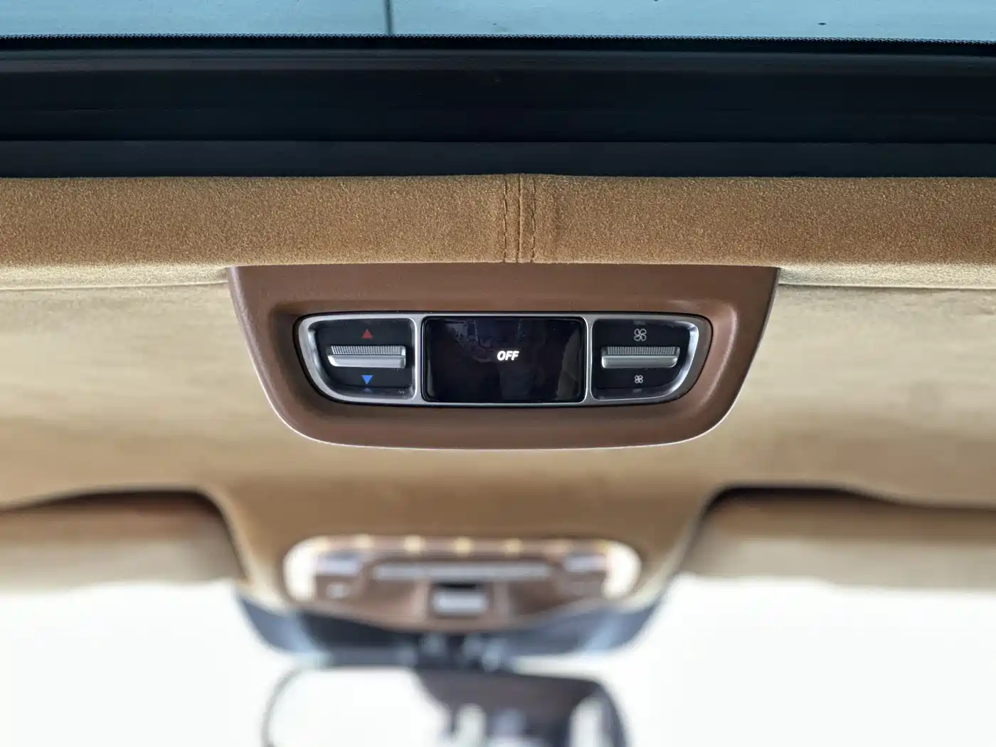 Mercedes-Benz V-Class 2018 V 260 L Premium Long Version China V фото 11