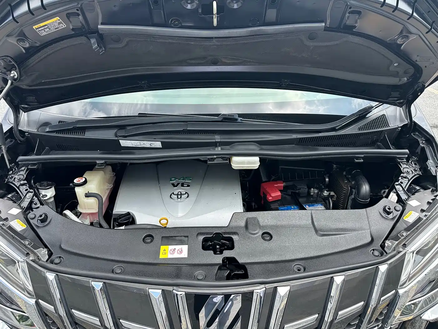 Toyota Alphard 2018 Facelift 3.5L Luxury Edition фото 19