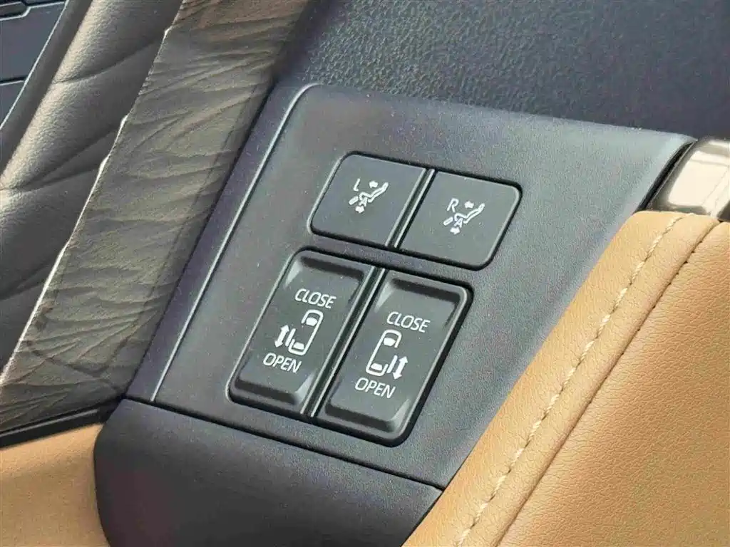 Toyota Vellfire 2025 2024 Crown Hybrid 2.5L Premium Edition