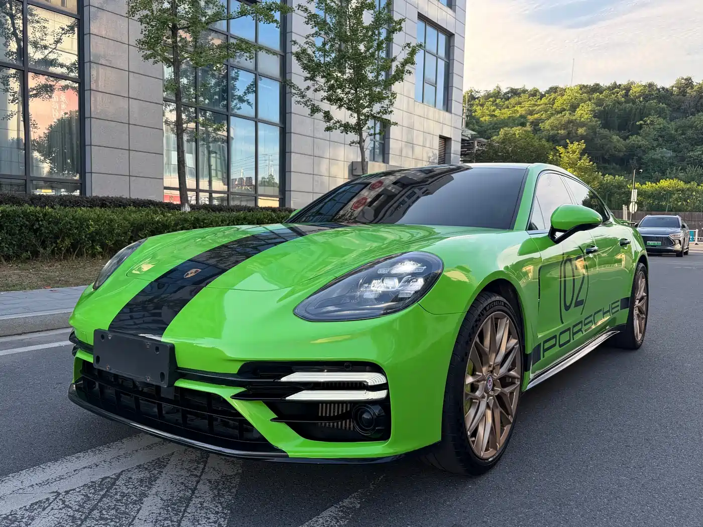 Porsche Panamera New Energy 2017 Panamera 4 E-Hybrid Executive Long Wheelbase 2.9T